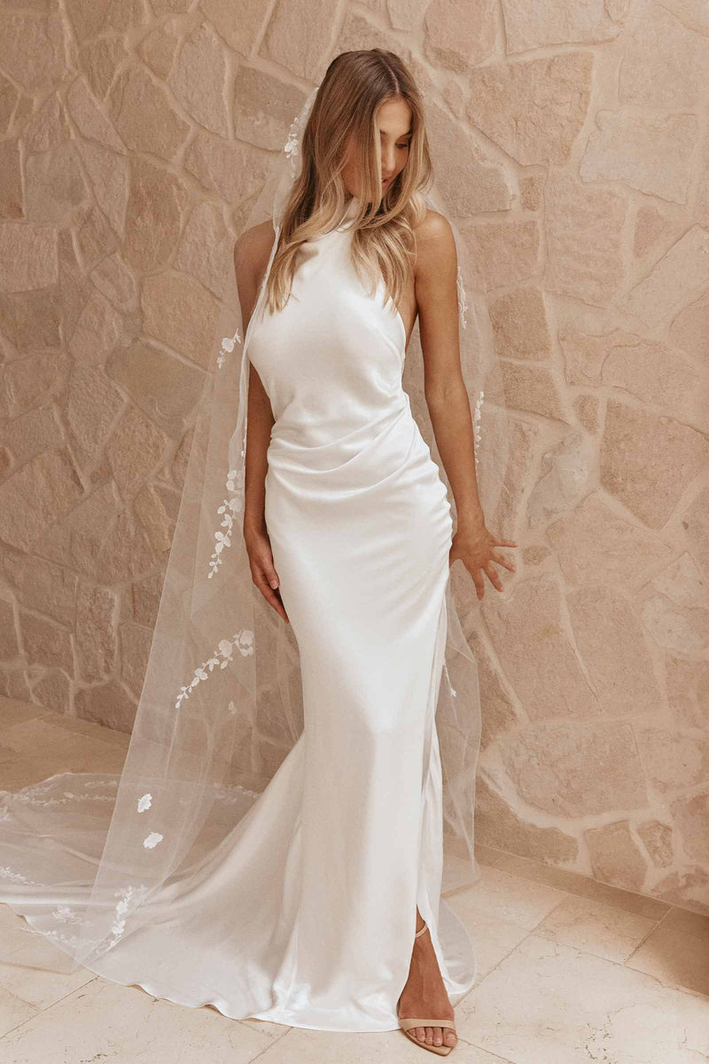 Our iconic GOLDIE gown with 1. PIERLOT VEIL 2. PEARLY LONG VEIL 3. LU