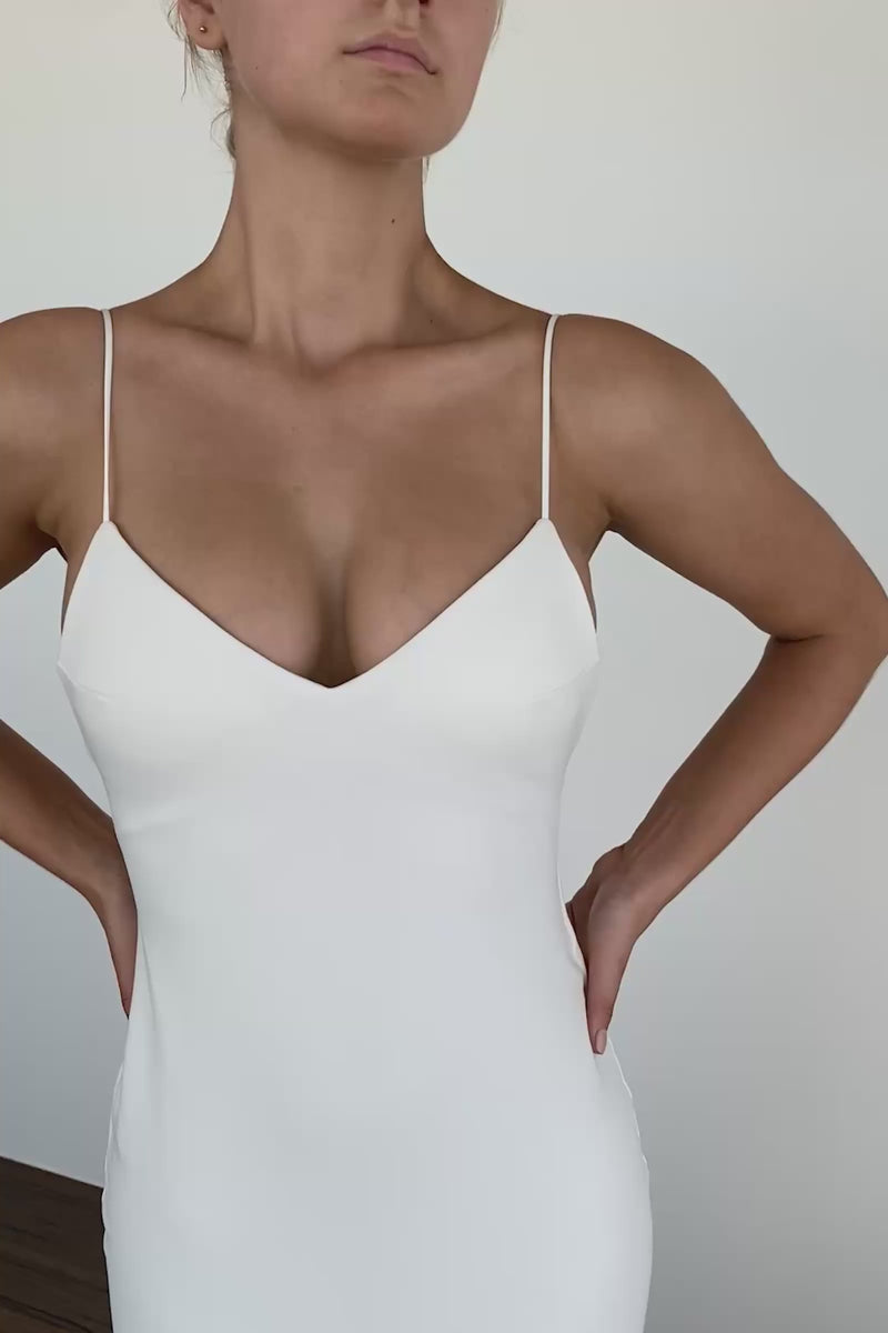 Clo Crepe | Fit and Flare Wedding Dress – Grace Loves Lace CA