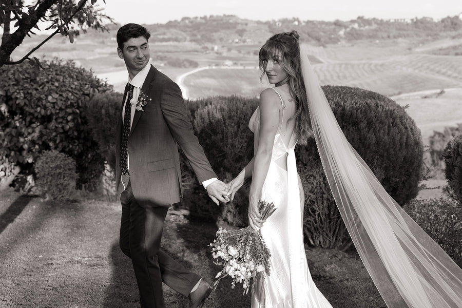 Max and Ray in the Aura Gown