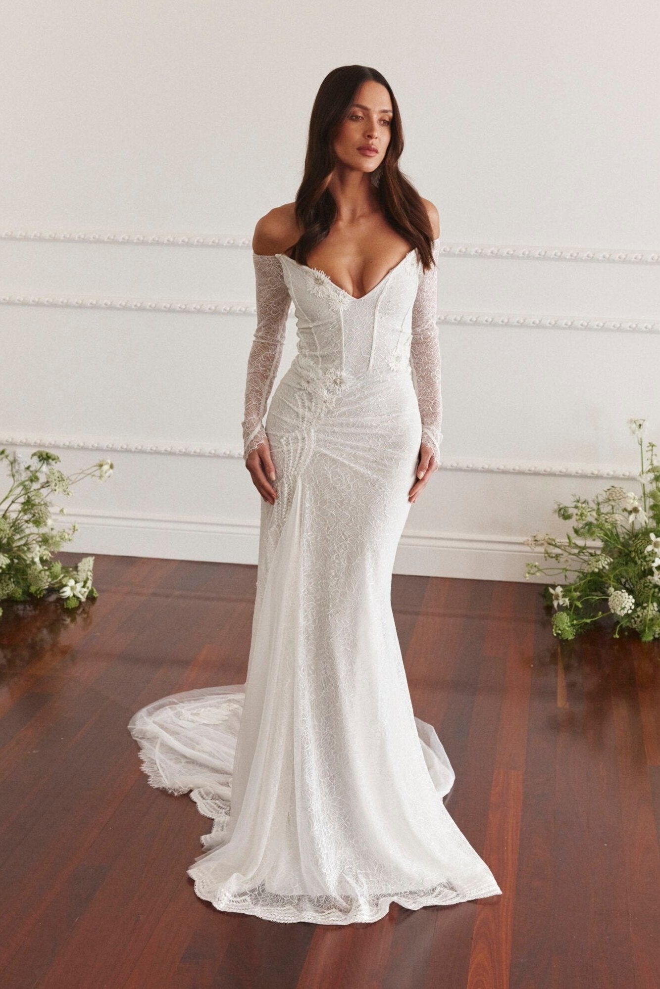 long sleeve wedding dress canada Long Sleeve Wedding Dresses
