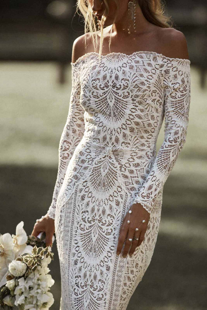 lace wedding dress